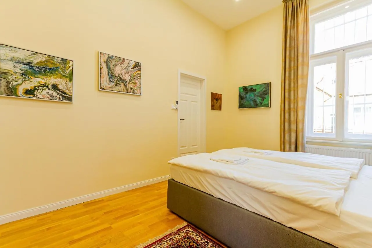 Bengt Apartment Kiraly Str. Luxury Suite Budapest