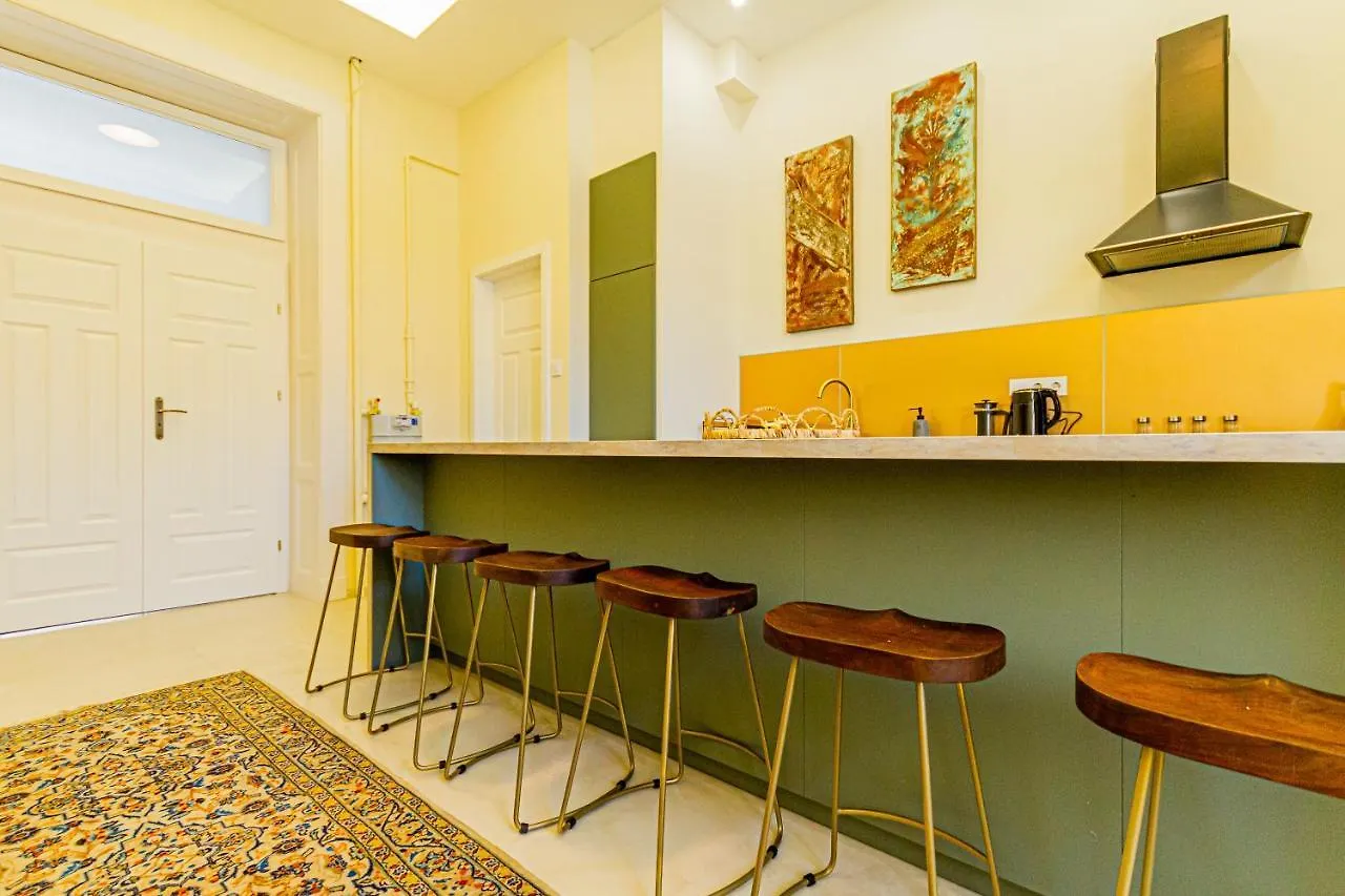 Bengt Apartment Kiraly Str. Luxury Suite Budapest