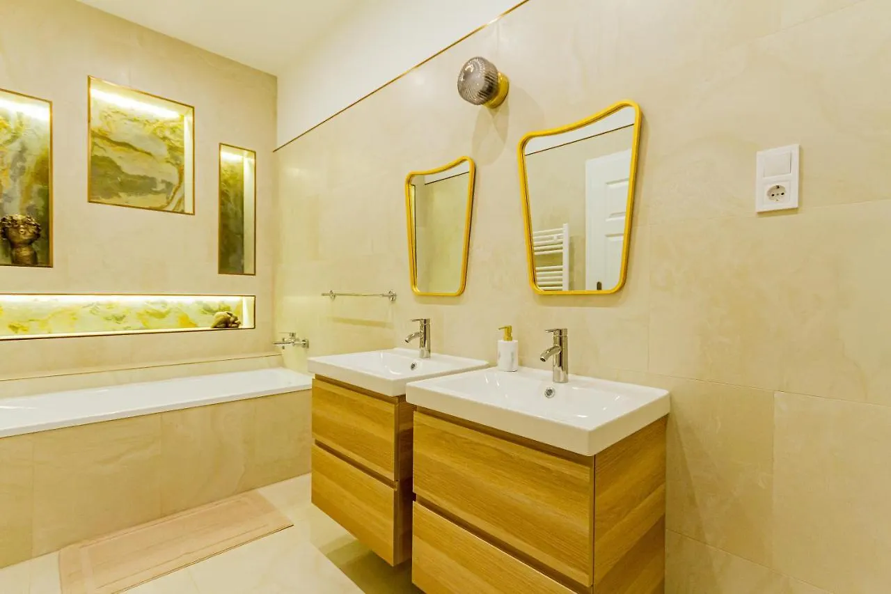 Bengt Apartment Kiraly Str. Luxury Suite Budapest